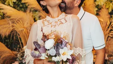 Emre Karayel ile Gizem Demirci nişanlandı