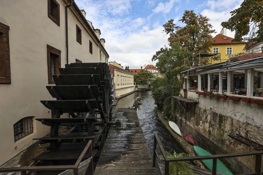 'Avrupa'nın kalbi' Çekya'nın Prag şehri zamanı durduruyor (Prag'da gezilecek yerler) 1 'Avrupa'nın kalbi' Çekya'nın Prag şehri zamanı durduruyor (Prag'da gezilecek yerler) 1