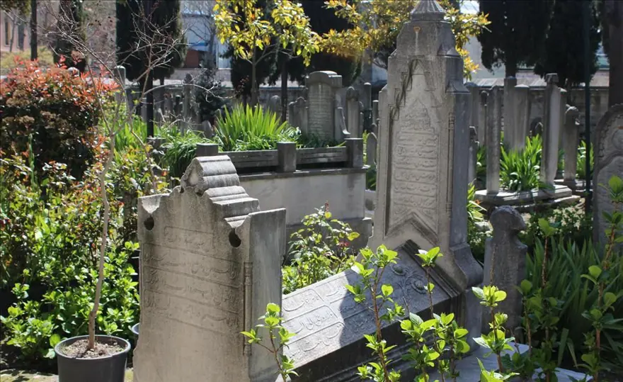 ÜÇÜNCÜ GRUP MEZAR YERLERİ 5