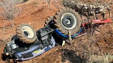Siirt’te devrilen traktörün sürücüsü yaşamını yitirdi