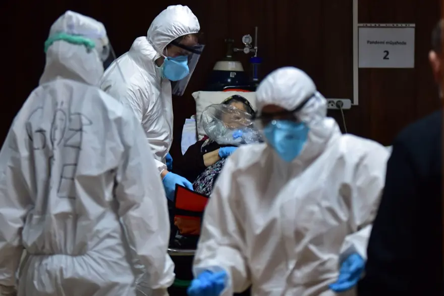 İstanbul'daki corona virüs savaşı böyle görüntülendi 4