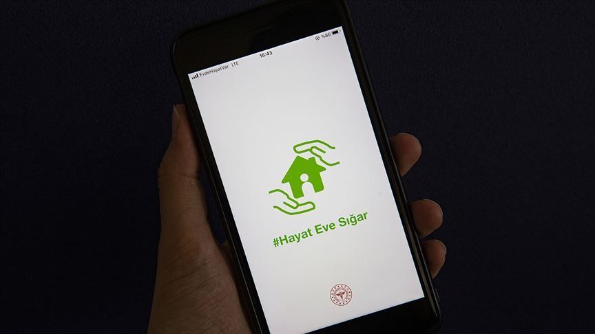 HES kodu sorgusunda pozitif olduğu ortaya çıkınca bankadan kaçtı