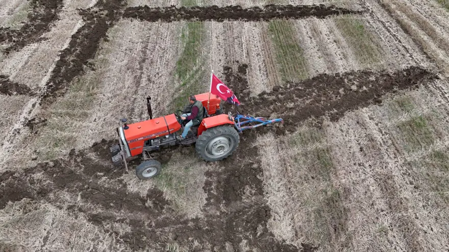 Cumhuriyet coşkusu: Kırklarelili çiftçi bayramı böyle kutladı 2 Cumhuriyet coşkusu: Kırklarelili çiftçi bayramı böyle kutladı 2