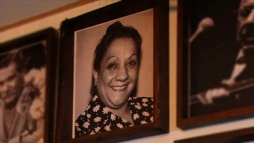 HAFİZE ANA KARAKTERİYLE UNUTULMAZLAR ARASINA GİRDİ 4