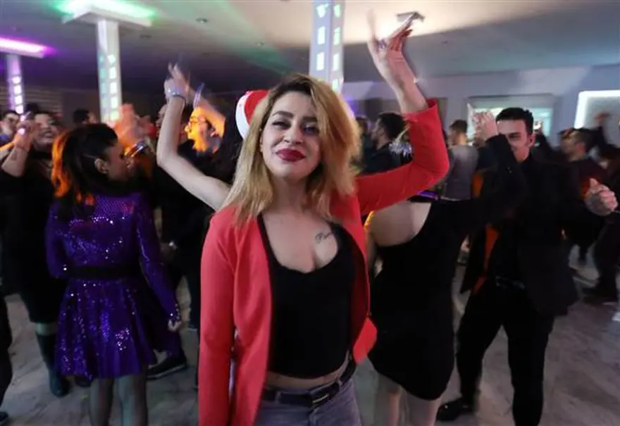 Türkiye'de yeni yıl sevinçle karşılandı 18