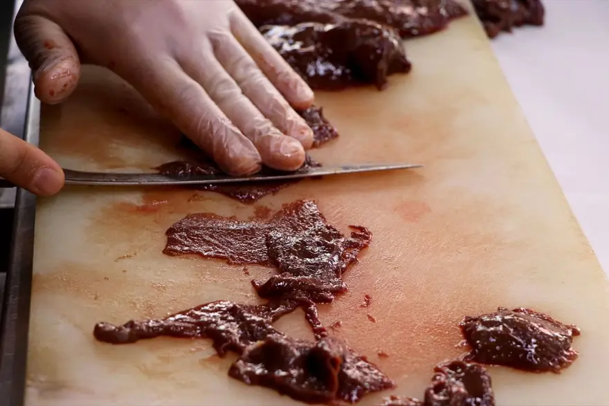 Edirne'nin tescilli lezzeti tava ciğer iftar sofralarına lezzet katıyor 1 Edirne'nin tescilli lezzeti tava ciğer iftar sofralarına lezzet katıyor 1