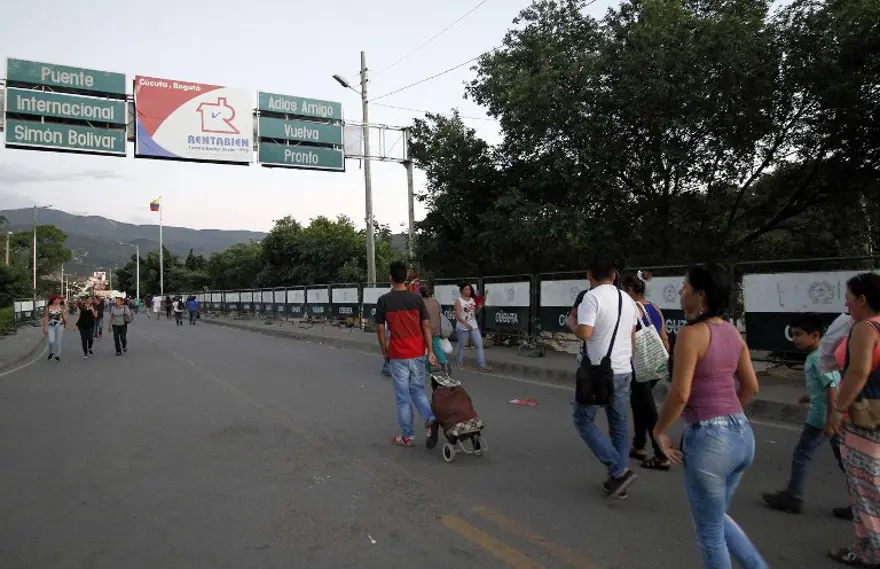 Venezuela en değerli parasını tedavülden kaldırdı 21