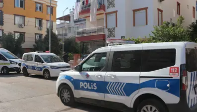 Cezaevinden çıkıp eski sevgilisi ile erkek arkadaşını bıçakladı