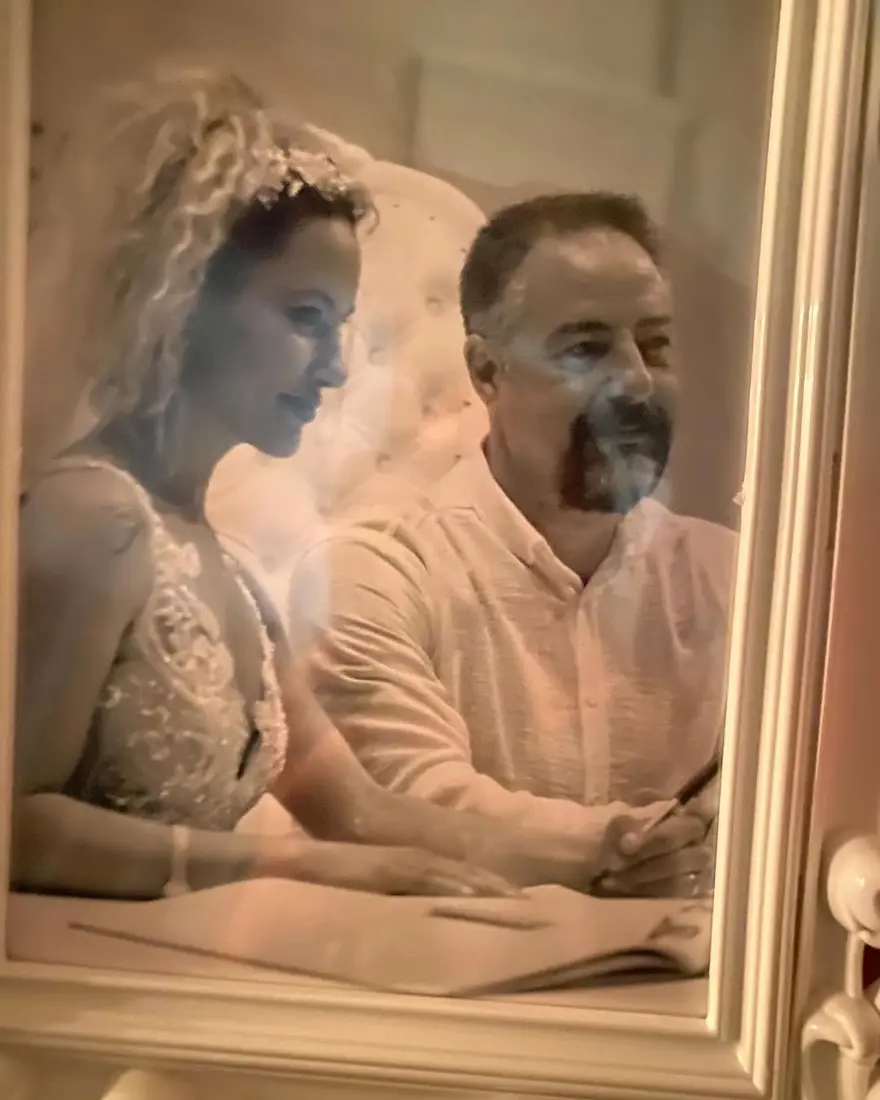 Yıldız Asyalı'dan sürpriz nikah: Neden düğün yapmadığını açıkladı 2