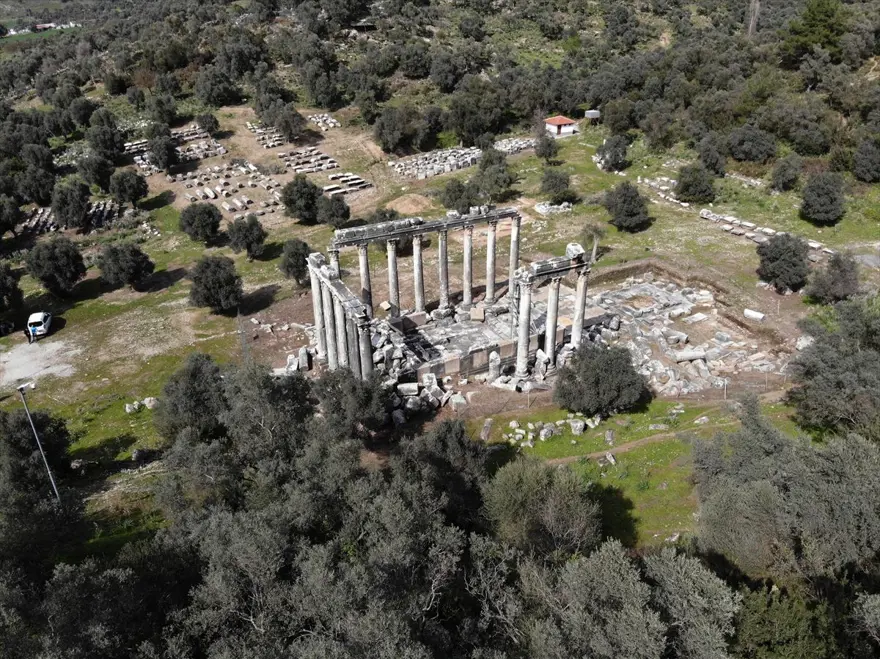 Zeus Tapınağı yapılan çalışmalarla eski ihtişamına kavuşturulacak 1