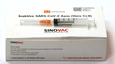 Aşıda öncelikli meslek grupları belli oldu (Kim, ne zaman aşılanacak?)