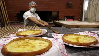 Sürmene pidesi coğrafi işaretle tescillendi