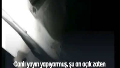 Sosyal medyadan canlı yayındayken kaza yaptı (Cep telefonuna yansıyan sesler)