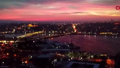 İstanbul'da gün batımı görsel şölene dönüştü