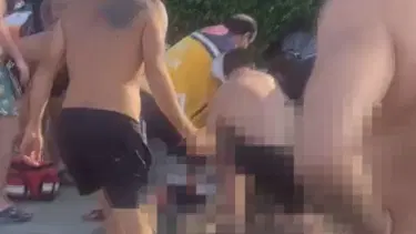 Denizde fenalık geçiren kişi boğulma tehlikesi geçirdi