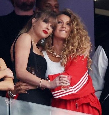 10 yıllık dostlukları bitti mi? ''Taylor, Blake ile hiç tanışmamış olmayı dilerdi''
