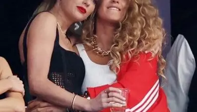 10 yıllık dostlukları bitti mi? ''Taylor, Blake ile hiç tanışmamış olmayı dilerdi''