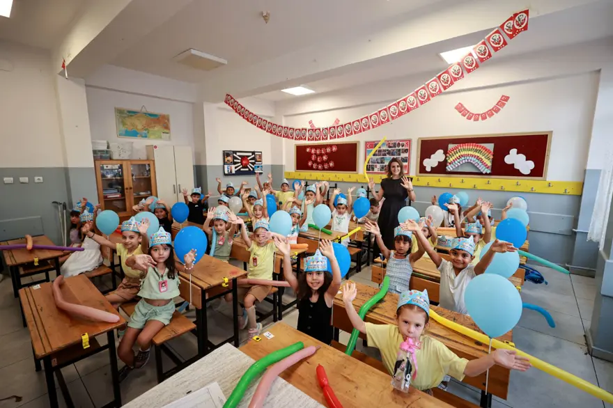 Mini mini birler okullu oldu... Uyum eğitimi başladı 2