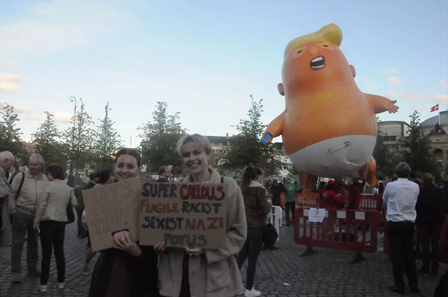 "Bebek Trump" balonu Danimarka'da 
