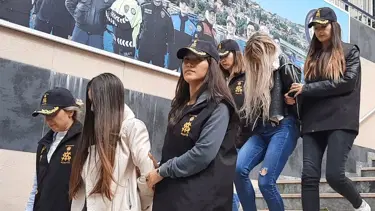 İstanbul Boğazı'nda tekneden ateş açan iki kişi gözaltına alındı