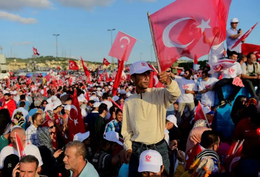 Yabancı ajansların gözüyle İstanbul'da 15 Temmuz 14 Yabancı ajansların gözüyle İstanbul'da 15 Temmuz 14