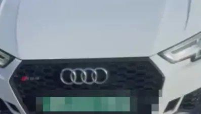 Sahte plaka ve çakarlı otomobile para cezası