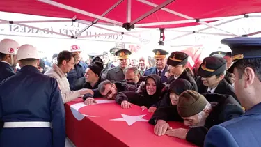 Pençe-Kilit şehidine veda