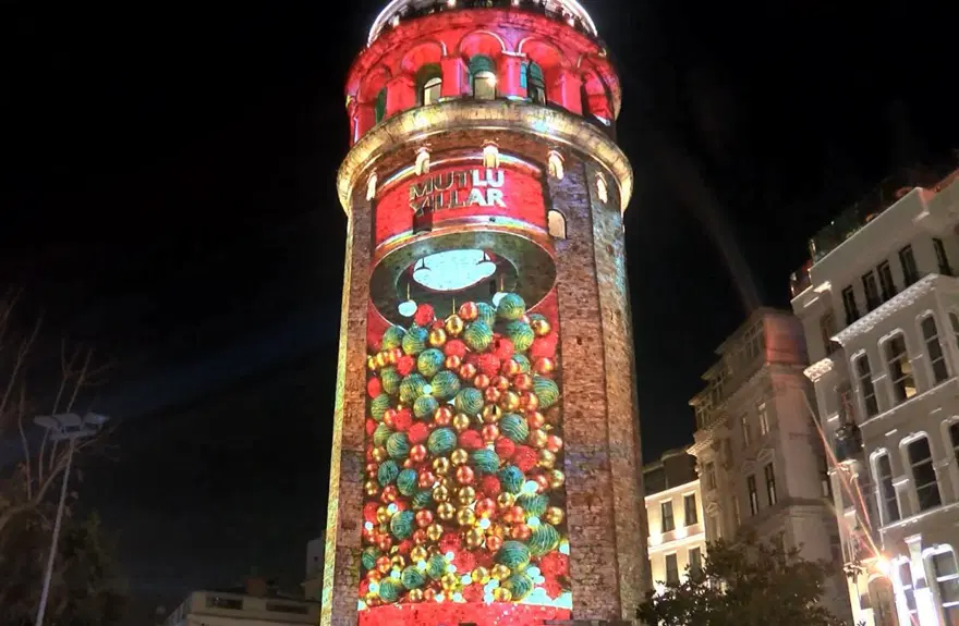 Türkiye 2023'e "Merhaba" dedi! İstanbul'da yeni yıl coşkusu 19