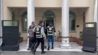 Şişli ve Beşiktaş'ta değnekçilik yapan 3 kişiye suçüstü