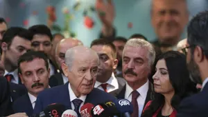 Bahçeli'den ''100 bin imza'' için FETÖ uyarısı