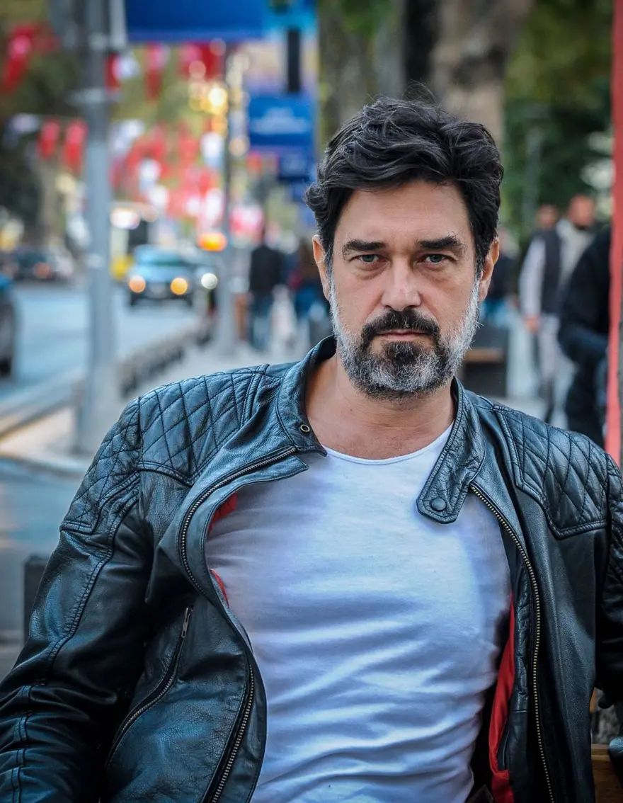 Burak Hakkı: Atatürk'ü canlandırmadan ölmek istemem 