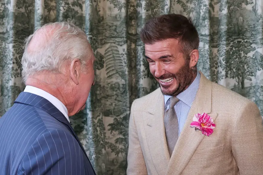 David Beckham resmen şövalye oldu 4