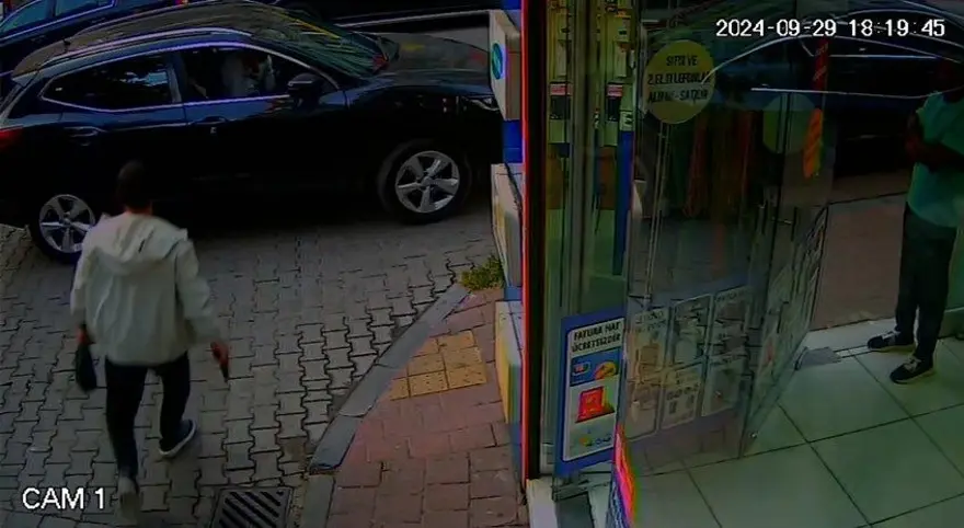 İstanbul'da eski sevgili dehşeti! Yeni sevgilisi olduğunu öğrenince kurşun yağdırdı İstanbul'da eski sevgili dehşeti! Yeni sevgilisi olduğunu öğrenince kurşun yağdırdı