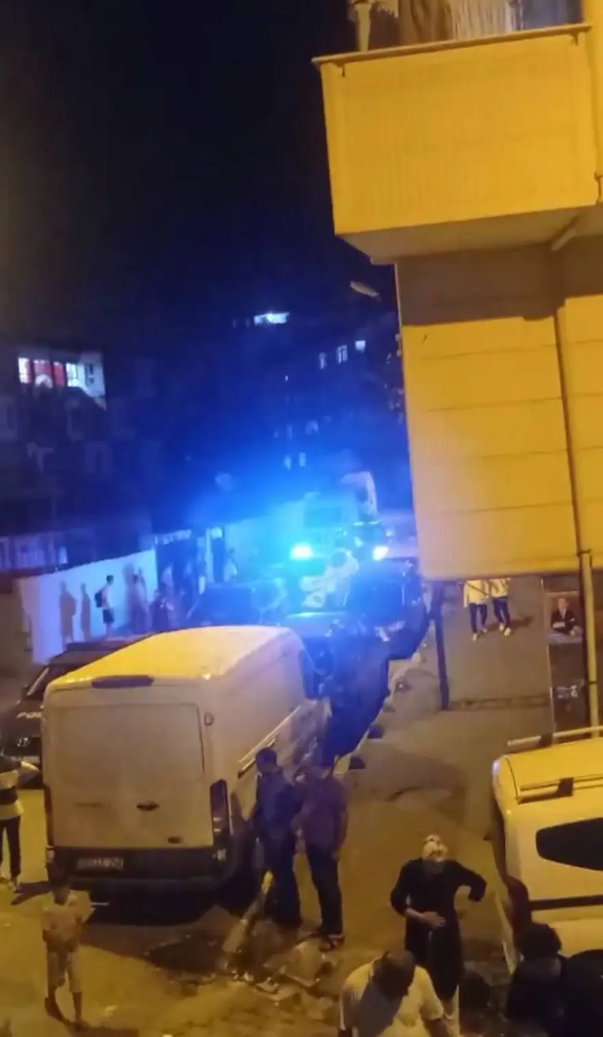 Esenyurt’ta silahlar patladı, düğün yarım kaldı | Damat tepkili:“500 bin lira harcamıştım” 