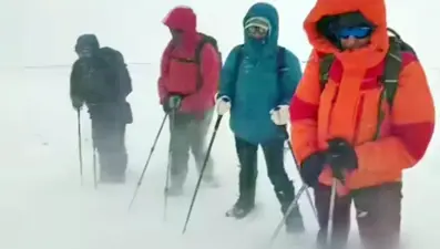 Mayıs ayının ortasında Ağrı Dağı'nda tipi