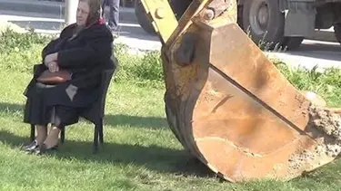 Çevreci Kıymet Teyze mücadelesini kazandı