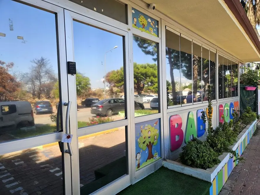 Antalya’daki kaçak Rus okulları için yeni karar: Taahhütverdiler, mühürleri söküldü Antalya’daki kaçak Rus okulları için yeni karar: Taahhütverdiler, mühürleri söküldü