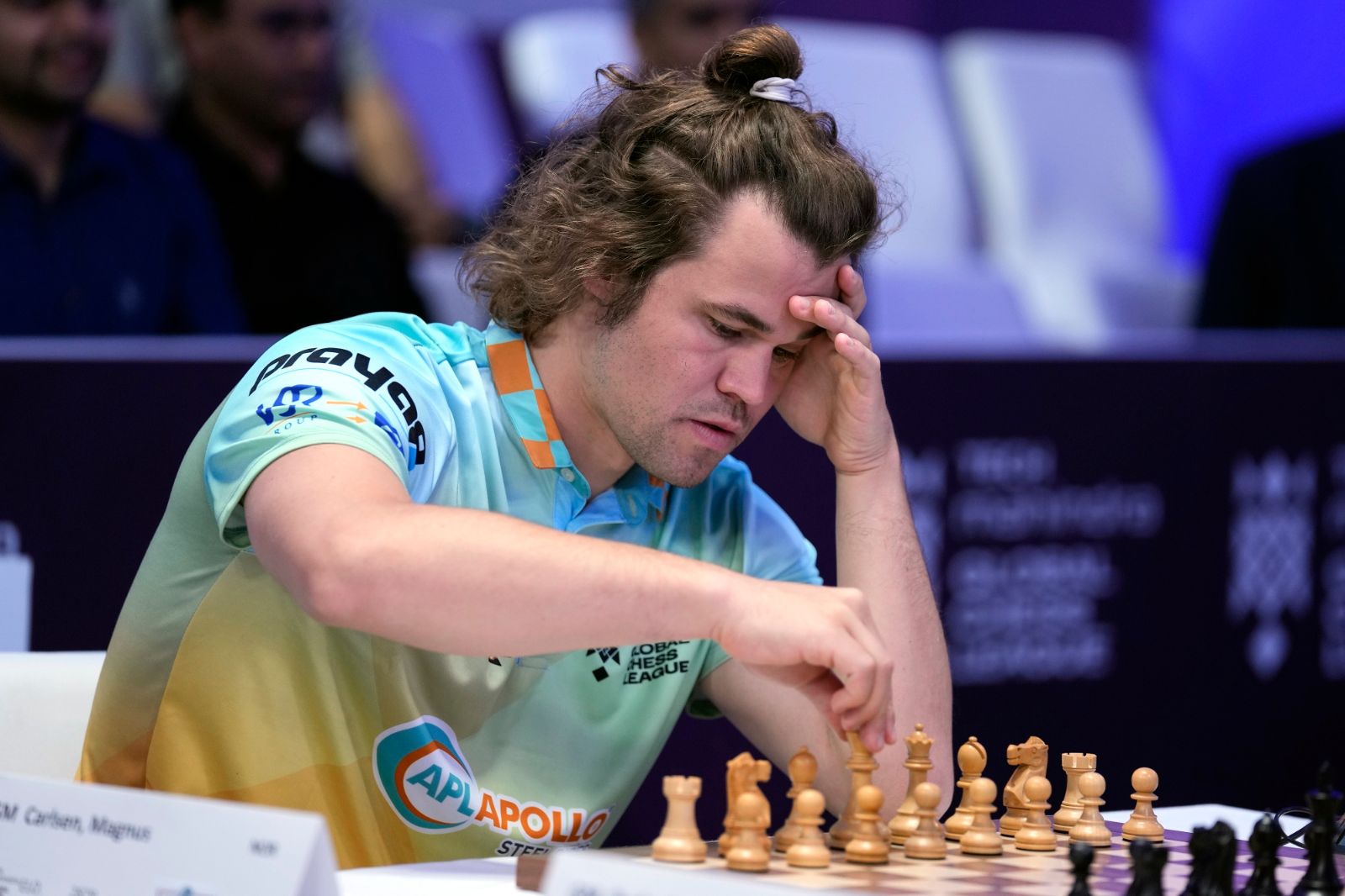 Satrançta rekor: Magnus Carlsen “dünyayla” berabere kaldı