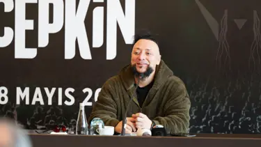 Hayko Cepkin'den Dolmabahçe'de stadyum konseri