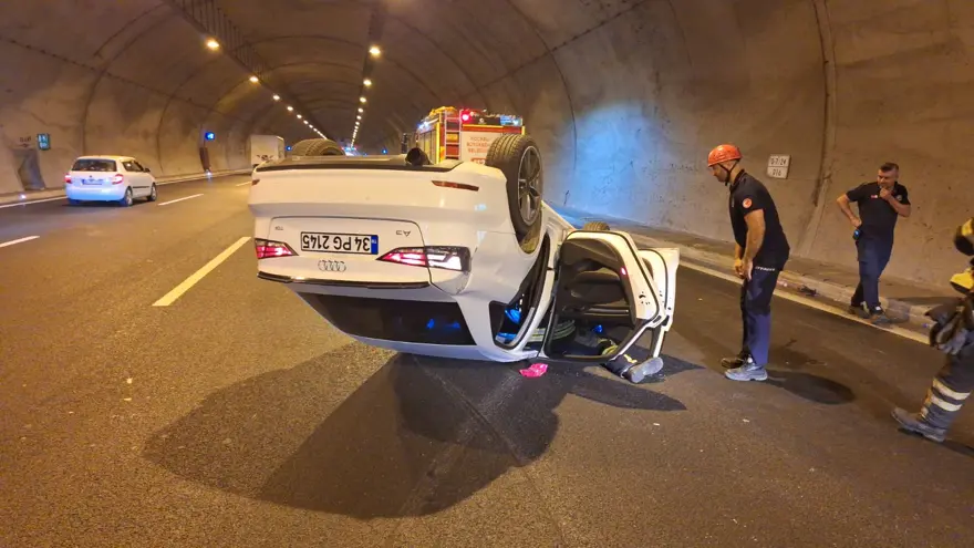 Kuzey Marmara Otoyolu'nda tünelde 3 araç birbirine girdi 2