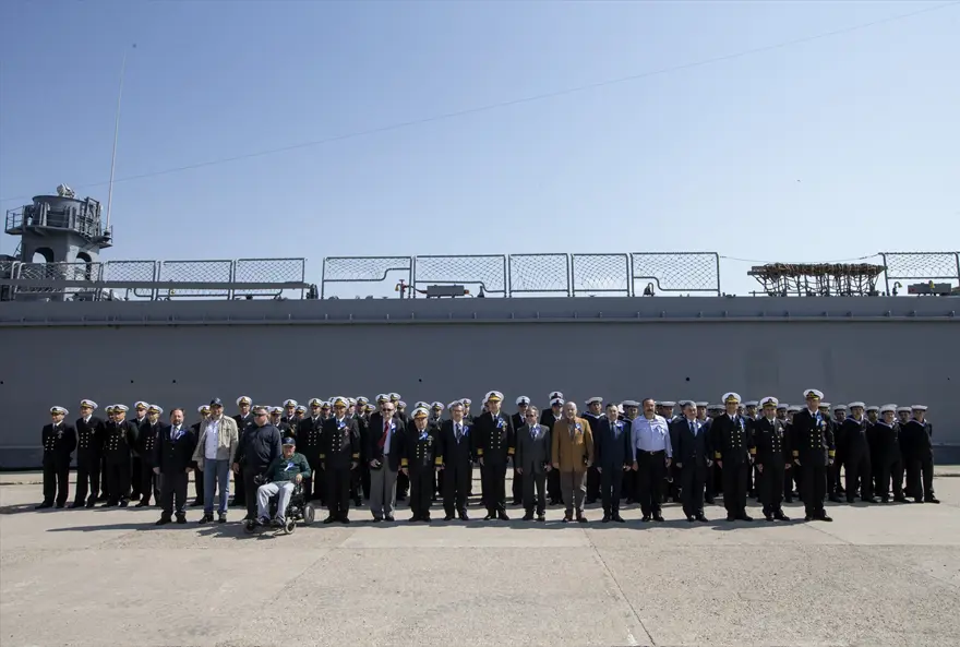 Kıbrıs Gazisi TCG Ertuğrul artık "emekli" 13