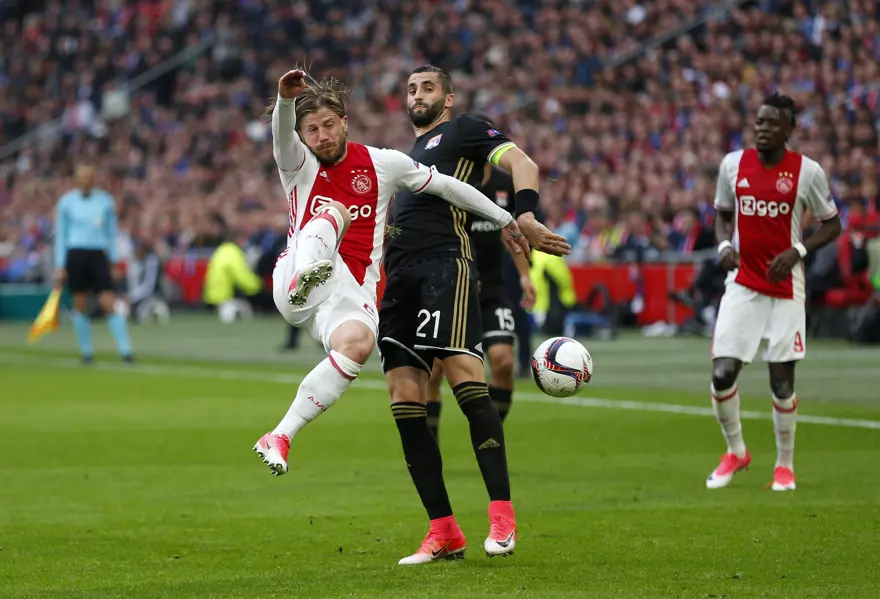 Lyon'a ağır darbe 5 Lyon'a ağır darbe 5