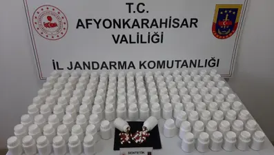 Afyon'da operasyonu: 8 bin adet uyuşturucu ele geçirildi