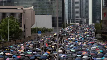 SON DAKİKA: Hong Kong'da protestolara neden olan tasarı geri çekilecek
