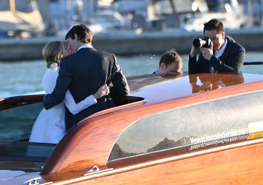 Dünyanın en zengin üçüncü kişisinin oğlu AlexandreArnault evlendi 12 Dünyanın en zengin üçüncü kişisinin oğlu AlexandreArnault evlendi 12