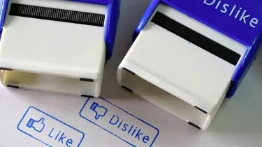 Facebook 'Beğen' butonu nedeniyle davalık