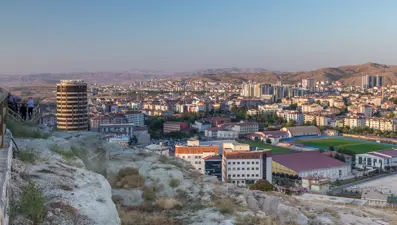 Nevşehir'de uyuşturucu operasyonunda 18 zanlı yakalandı