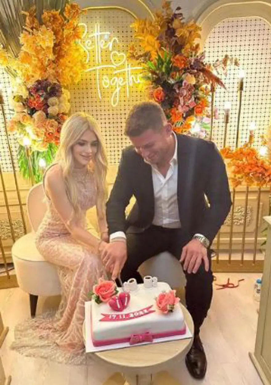 İlayda Şeker ve İsmail Balaban'dan çöl pozu 2