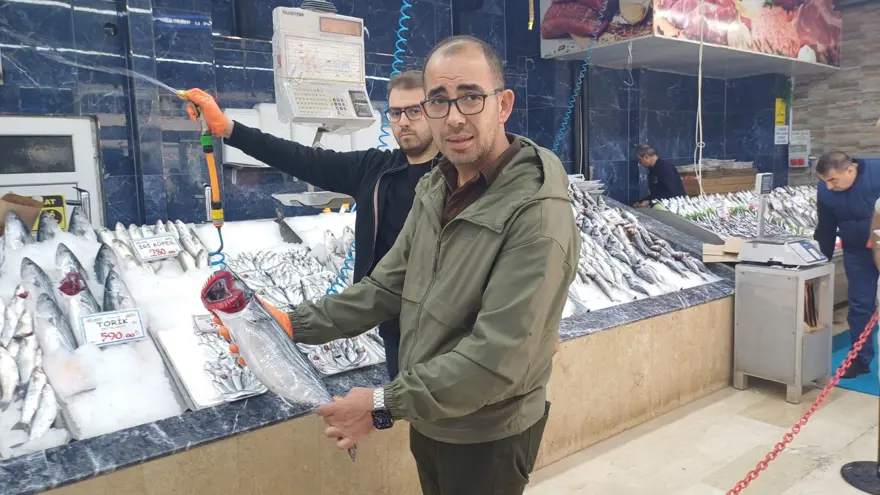 Tezgaha indi, yoğun ilgi görüyor: Kilosu 100 TL ile 200 TL arasında 2