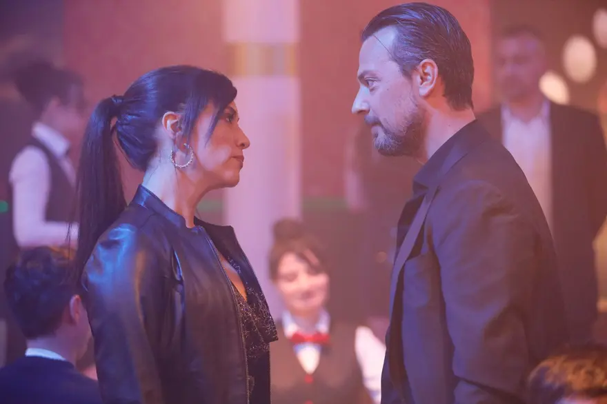 Akrep 15. bölüm fotoğrafları: Şok edici teklif 3